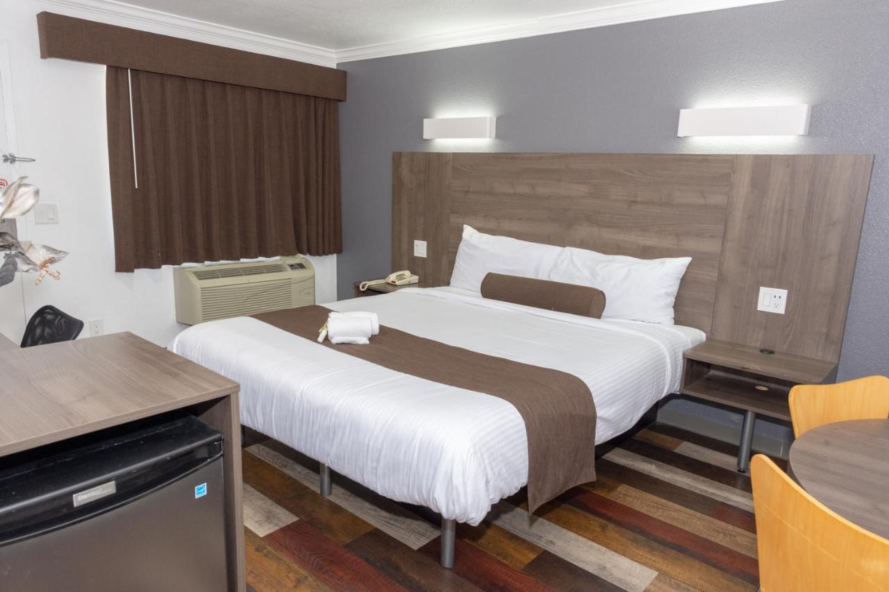 Value Inn Белфлауър Екстериор снимка
