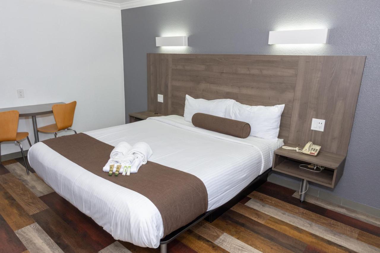 Value Inn Белфлауър Екстериор снимка